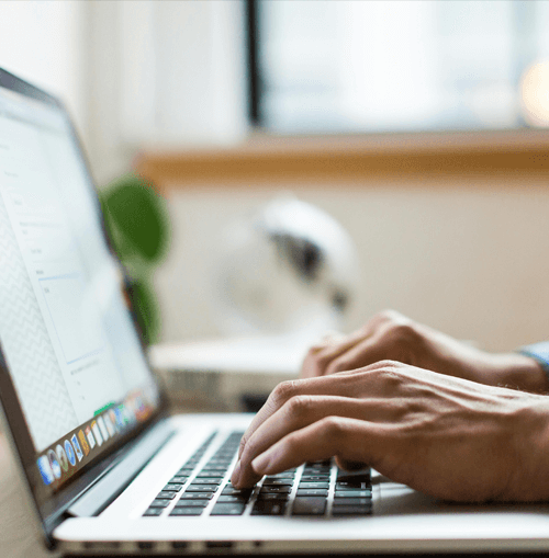 CrownHub ilustrace podpůrného týmu